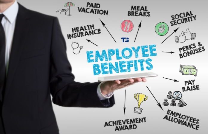 17 Employee Benefits That Improve Workplace Satisfaction 